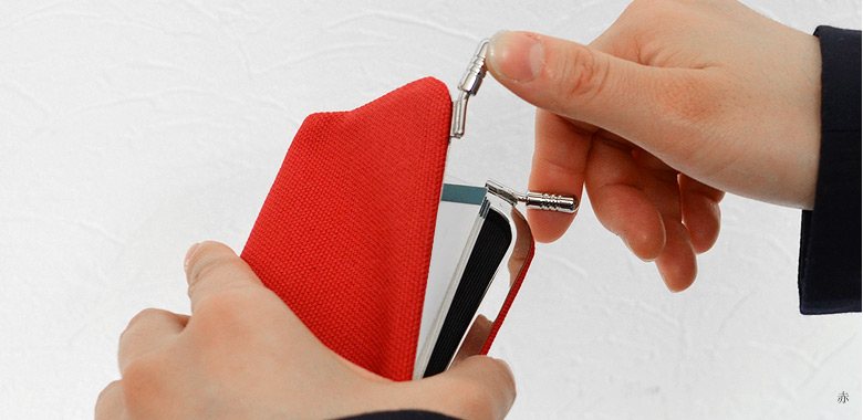 もちろん「名刺入れ」としても「優秀」なんです