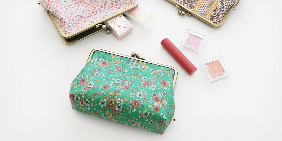 がま口KAKU型ポーチ【彩りアソート・花柄PVC】