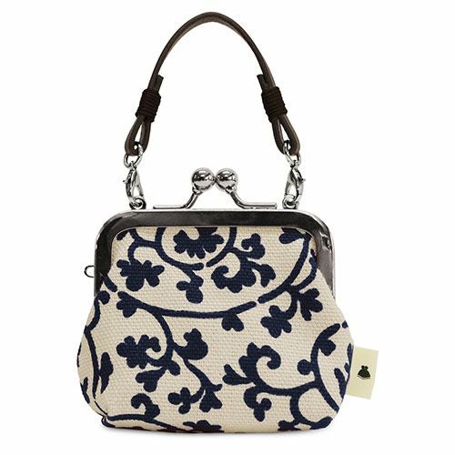 革ヒモ付き手提げがま口財布（小）【帆布・蛸唐草】