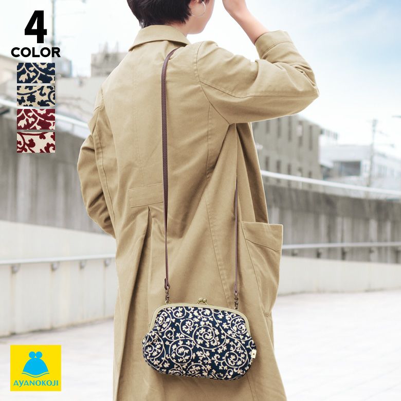 在庫商品】がま口スマホショルダーバッグ【帆布・蛸唐草】 [M便 4/5