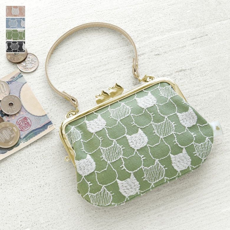 革ヒモ付き手提げがま口財布【ねこ刺繍2】