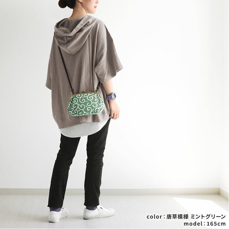 がま口スマホショルダーバッグ【帆布・唐草　限定カラー】