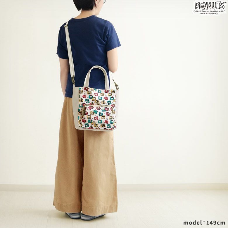 在庫商品】ミニがま口スクエアショルダーバッグ【PEANUTS 25SS 75th