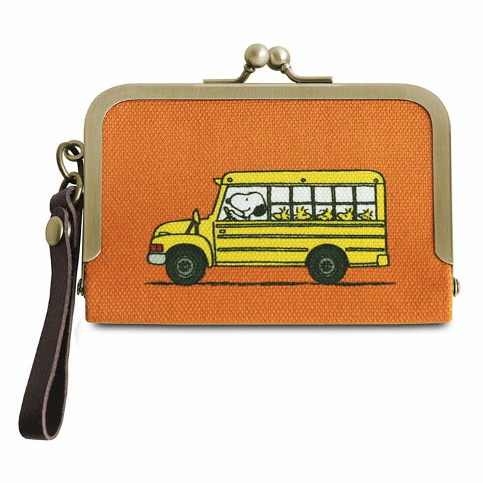 ストラップ付き横型がま口パスケース【PEANUTS_25AW(FRIENDS)】